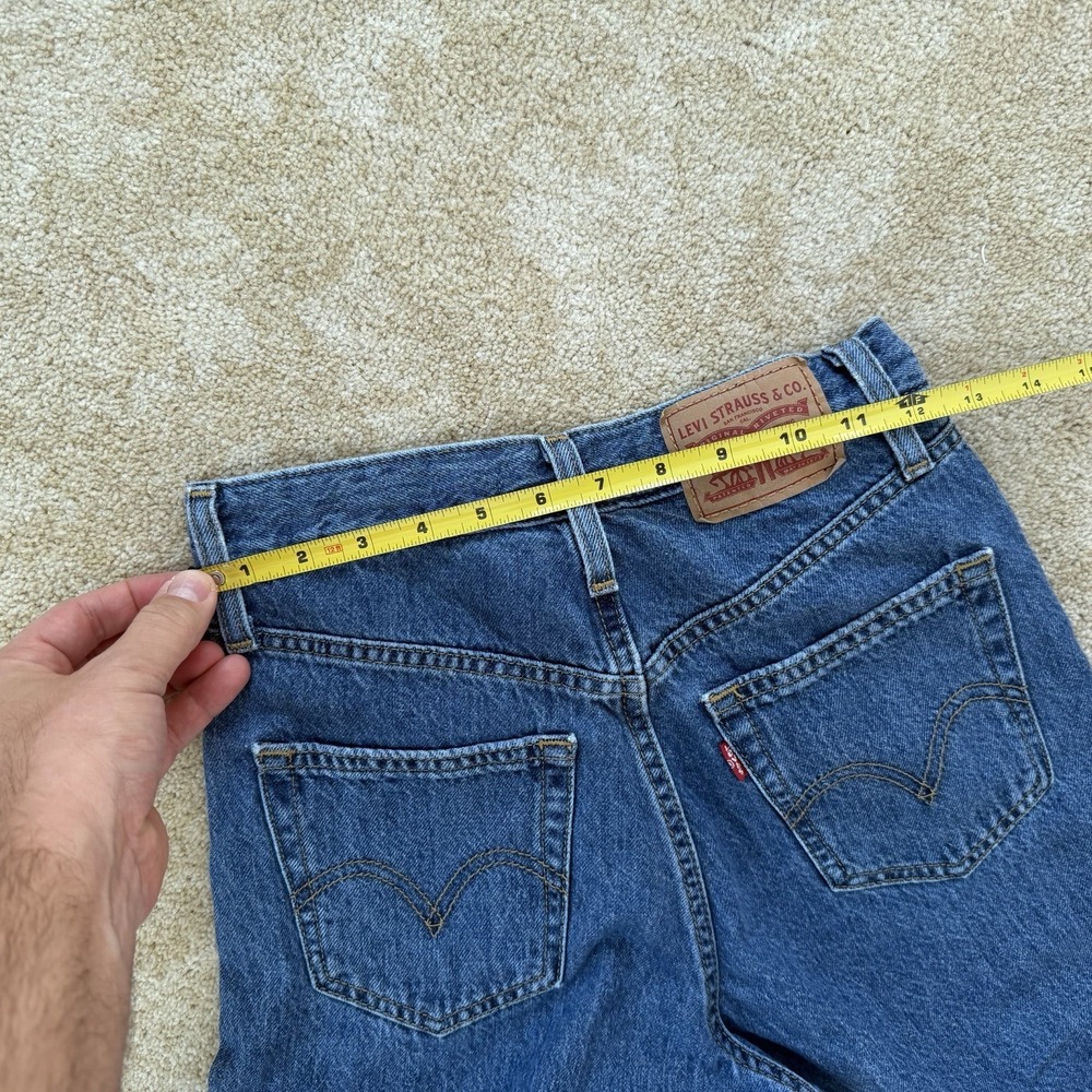 Levi's Jeans High Waisted Straight Leg Medium Denim Wash Blue Women's Sz 24.5x26 - Picture 8 of 9